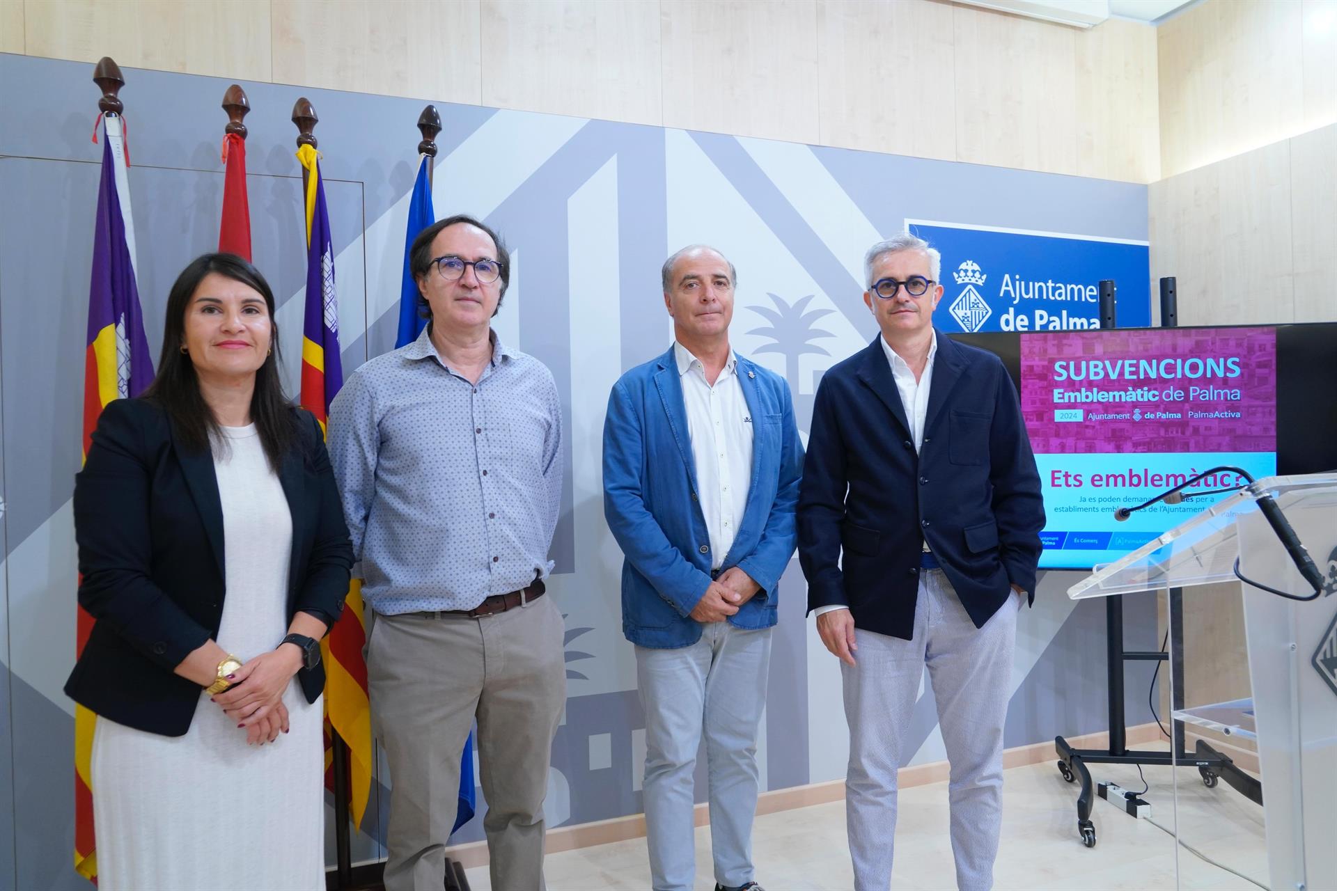 La regidora de Comercio del Ayuntamiento de Palma, Lupe Ferrer, en la presentación de las ayudas a los comercios emblemáticos. - AYUNTAMIENTO DE PALMA