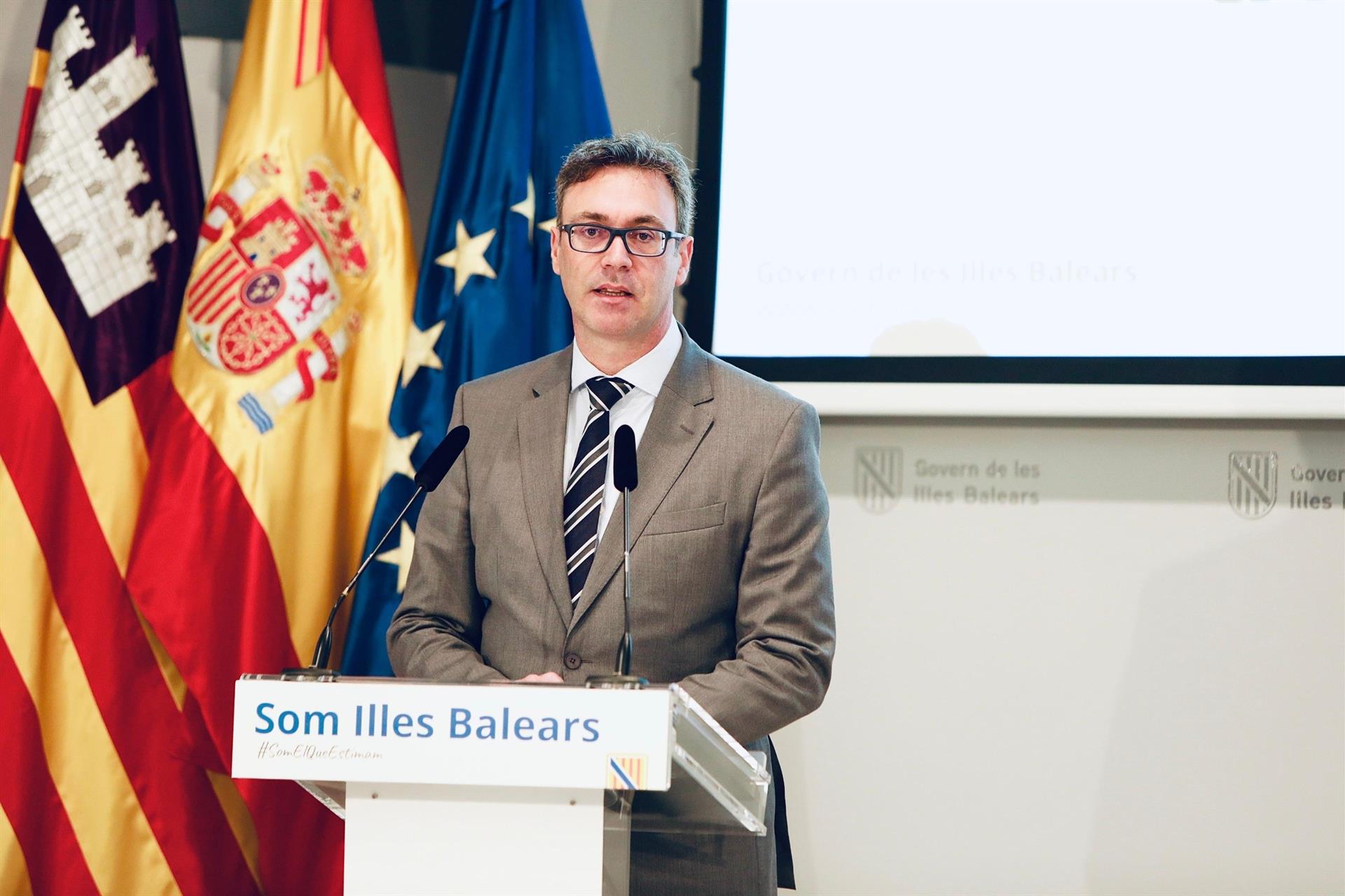 EL portavoz del Ejecutivo, Antoni Costa, en la rueda de prensa posterior al Consell de Govern - CAIB