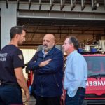 El alcalde de Palma, Jaime Martínez, acompañado por el regidor de Seguridad Ciudadana, Miguel Busquets, y el Jefe de Bomberos de Palma, Eder García, visita el Parque de Bomberos de Son Malferit - AYUNTAMIENTO DE PALMA