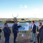 El presidente del Consell de Mallorca, Llorenç Galmés, asiste a la presentación del proyecto de reforma de la carretera Santa Margalida-Llubí. - CONSELL DE MALLORCA