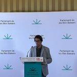 El portavoz socialista en el Parlament, Iago Negueruela, en la rueda de prensa de este lunes. - EUROPA PRESS