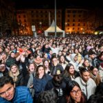 La Revetla de Sant Sebastià, patrón de Palma, ha congregado este domingo por la noche y en la madrugada del lunes a más de 50.000 personas.
